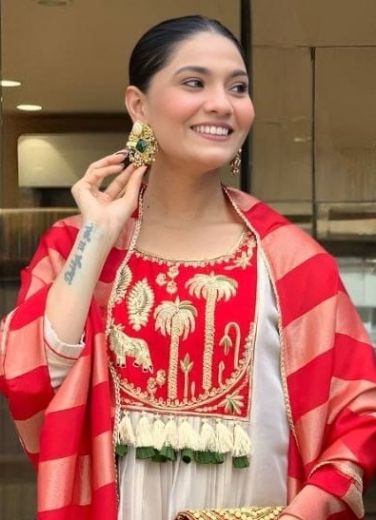 FREYA - Catalog # 63959 (Set of 2 Readymade Salwar Suits) by Serengeti