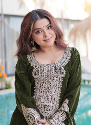 SERIES 9312 WITH BATUWA - Catalog # 64384 (Set of 2 Tops With Bottoms)