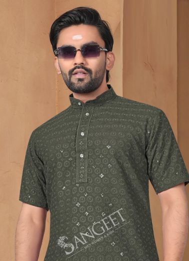 VIDYUT [KURTA WITH VESTI] - Catalog # 64574 (Set of 6 Men's Ethnic Wear)