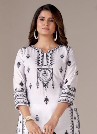 NAGMA - Catalog # 64704 (Set of 2 Tops With Bottoms)