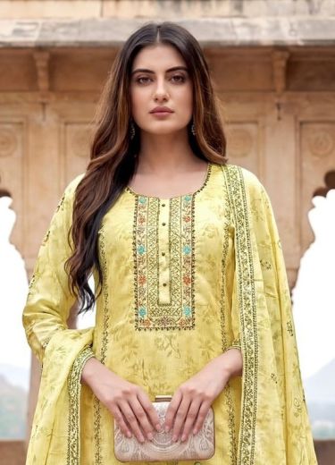 SERIES P70 - Catalog # 65062 (Set of 7 SIZE-SETS [Readymade Salwar Suits])
