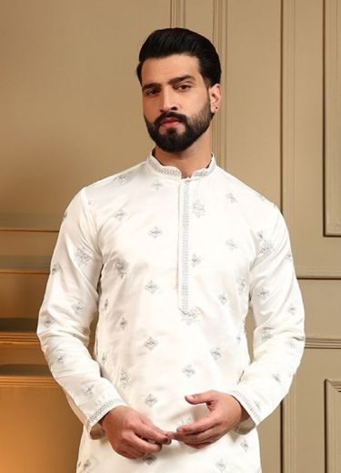 GRAND UTSAV 3 - Catalog # 65197 (Set of 4 Men's Ethnic Wear)