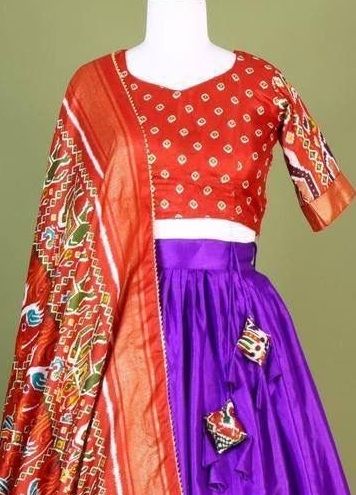 SERIES 7171 - Catalog # 65320 (Set of 5 Semi-Stitched Lehengas)