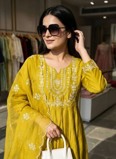 SERIES 658 - Catalog # 65672 (Set of 2 Readymade Salwar Suits)