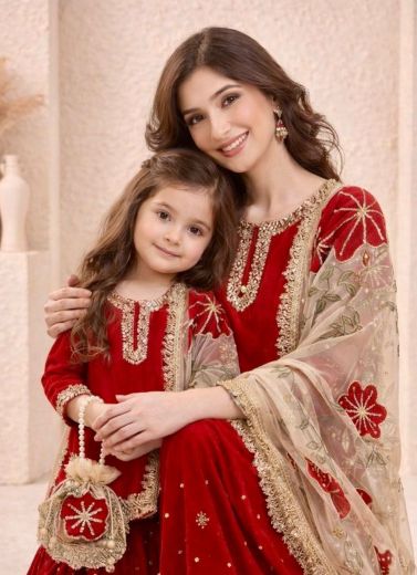 SERIES 6635 - Catalog # 66526 (Set of 5 Mother-Daughter Combo)