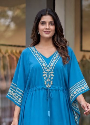 KAFTAN 7 - Catalog # 66575 (Set of 10 Kaftans / Ponchos)