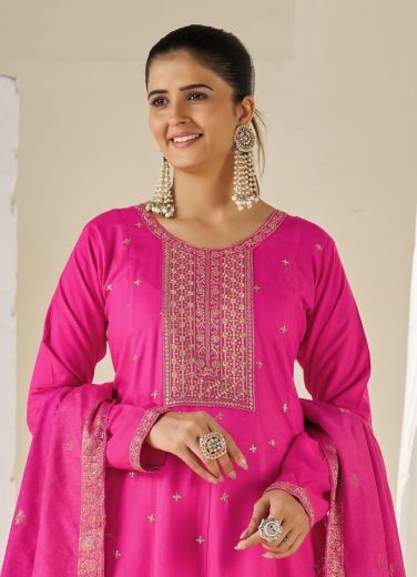 CALISTA PLUS SIZE - Catalog # 67123 (Set of 30 SIZE-SETS [Readymade Salwar Suits])