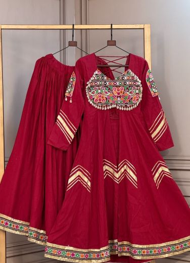 DESIGN 7178 - Catalog # 67147 (Set of 4 Readymade Lehengas)