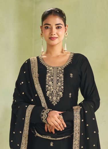 ISHANI - Catalog # 67190 (Set of 36 SIZE-SETS [Readymade Salwar Suits])