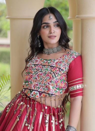 DESIGN 7184 - Catalog # 67283 (Set of 3 Readymade Lehengas)