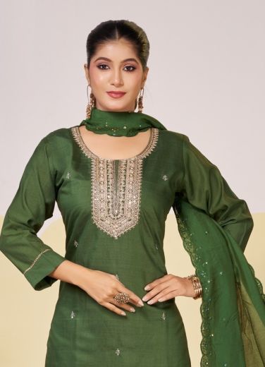 PAKIZA - Catalog # 67295 (Set of 6 Readymade Salwar Suits)