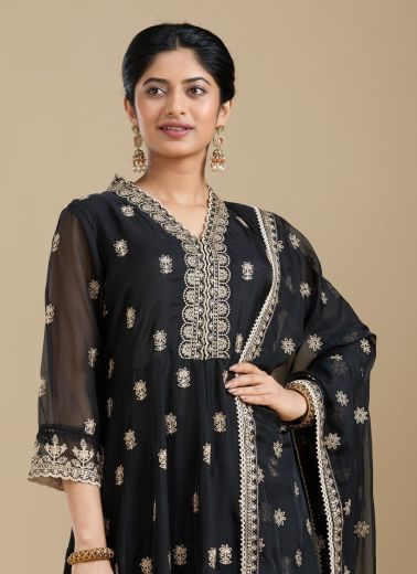 DELHI BELLY - Catalog # 67492 (Set of 2 Readymade Salwar Suits)