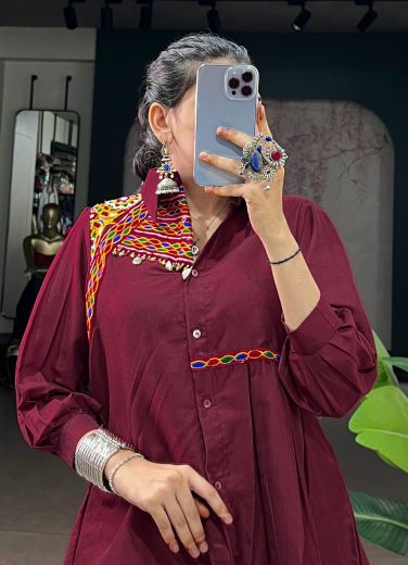 DHOLNA - Catalog # 67530 (Set of 2 Readymade Women's Kurtis / Tops)