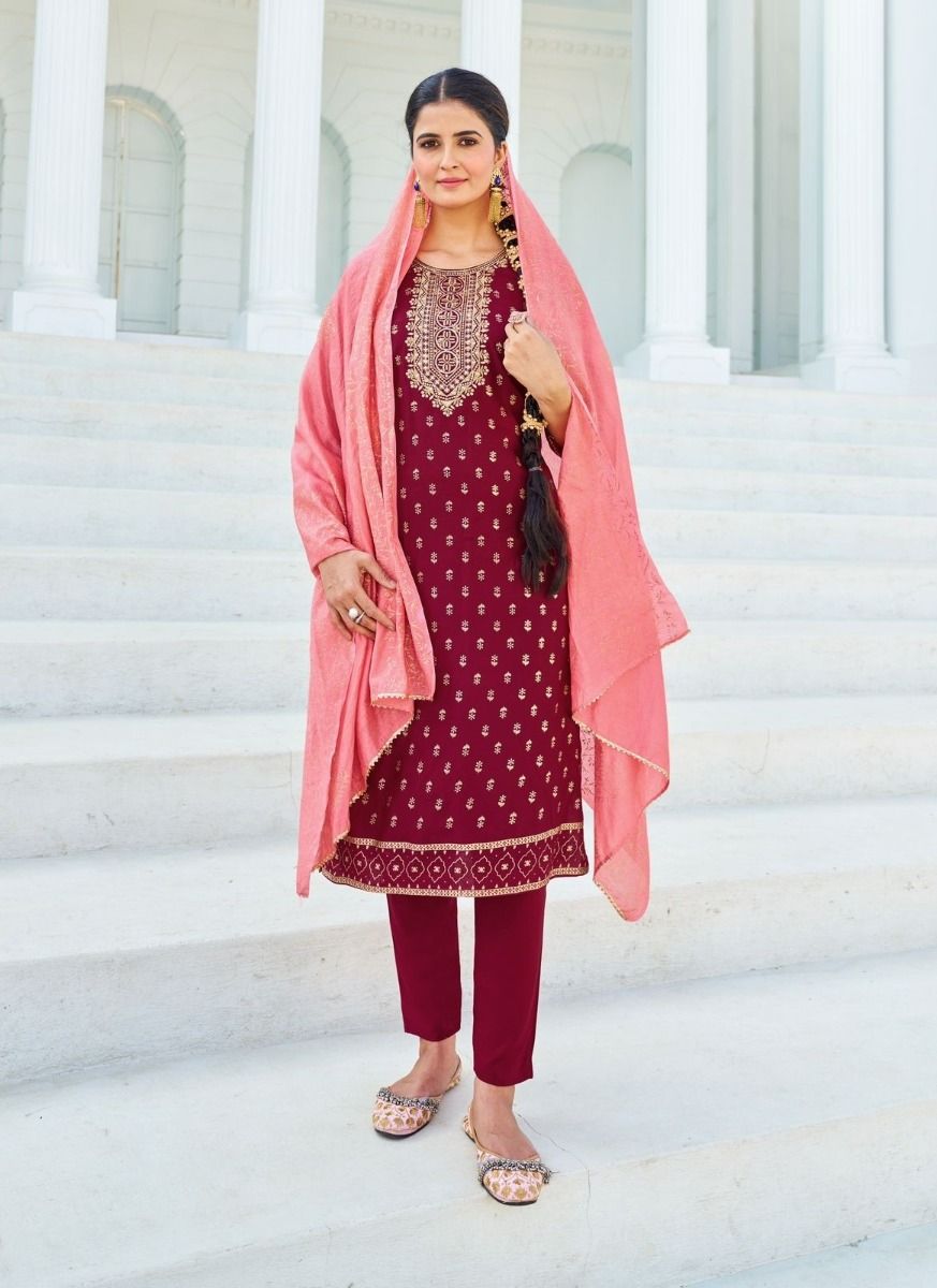 SWIFT - CATALOG # 50793 (SET OF 8 READYMADE SUITS) SWIFT - CATALOG # 50793 (SET OF 8 READYMADE SUITS)
