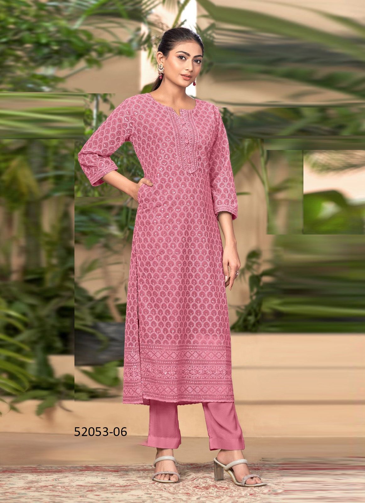 KIARA - CATALOG # 52053 (SET OF 4 SIZE-SETS [READYMADE KURTIS])