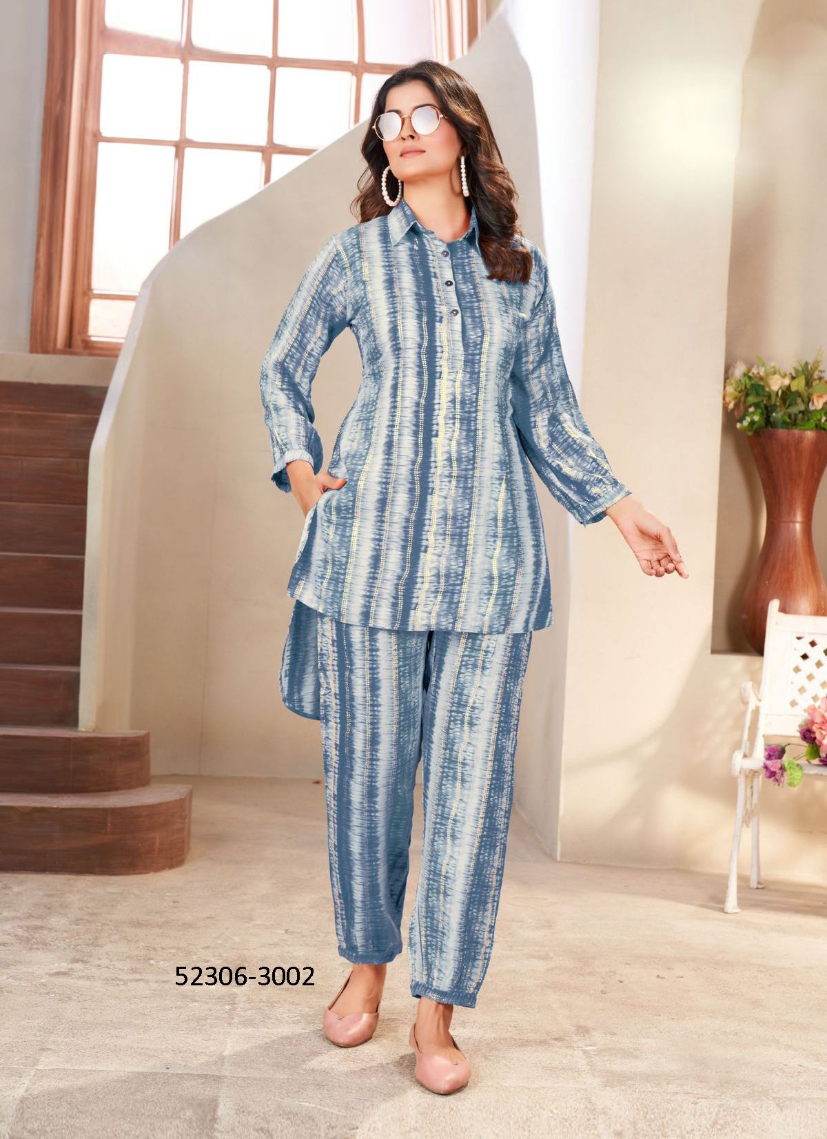 POPPINS 3 - CATALOG # 52306 (SET OF 4 TOPS WITH BOTTOM)