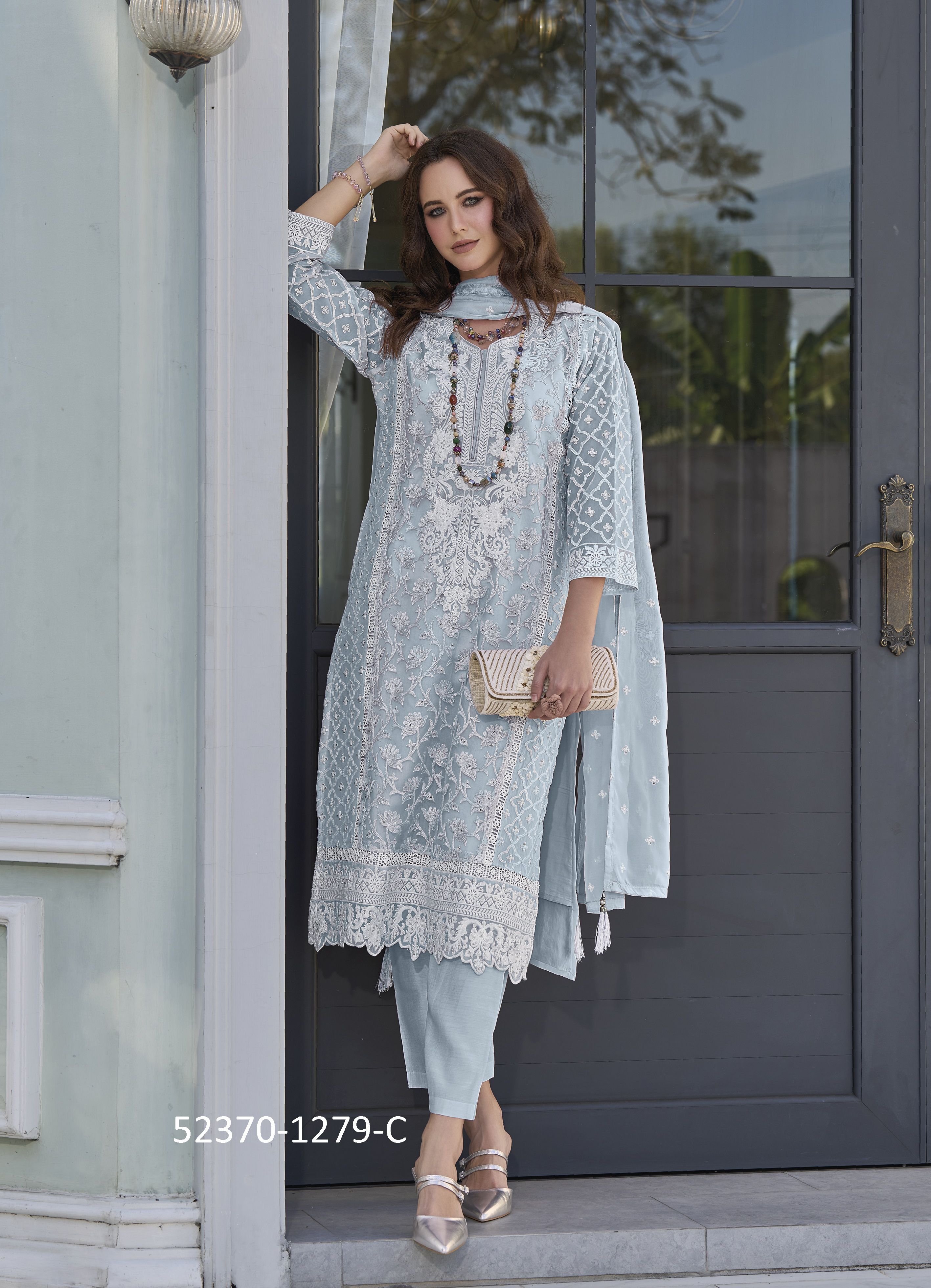 FEMINA 2 COLORS - CATALOG # 52370 (SET OF 4 READYMADE SUITS)