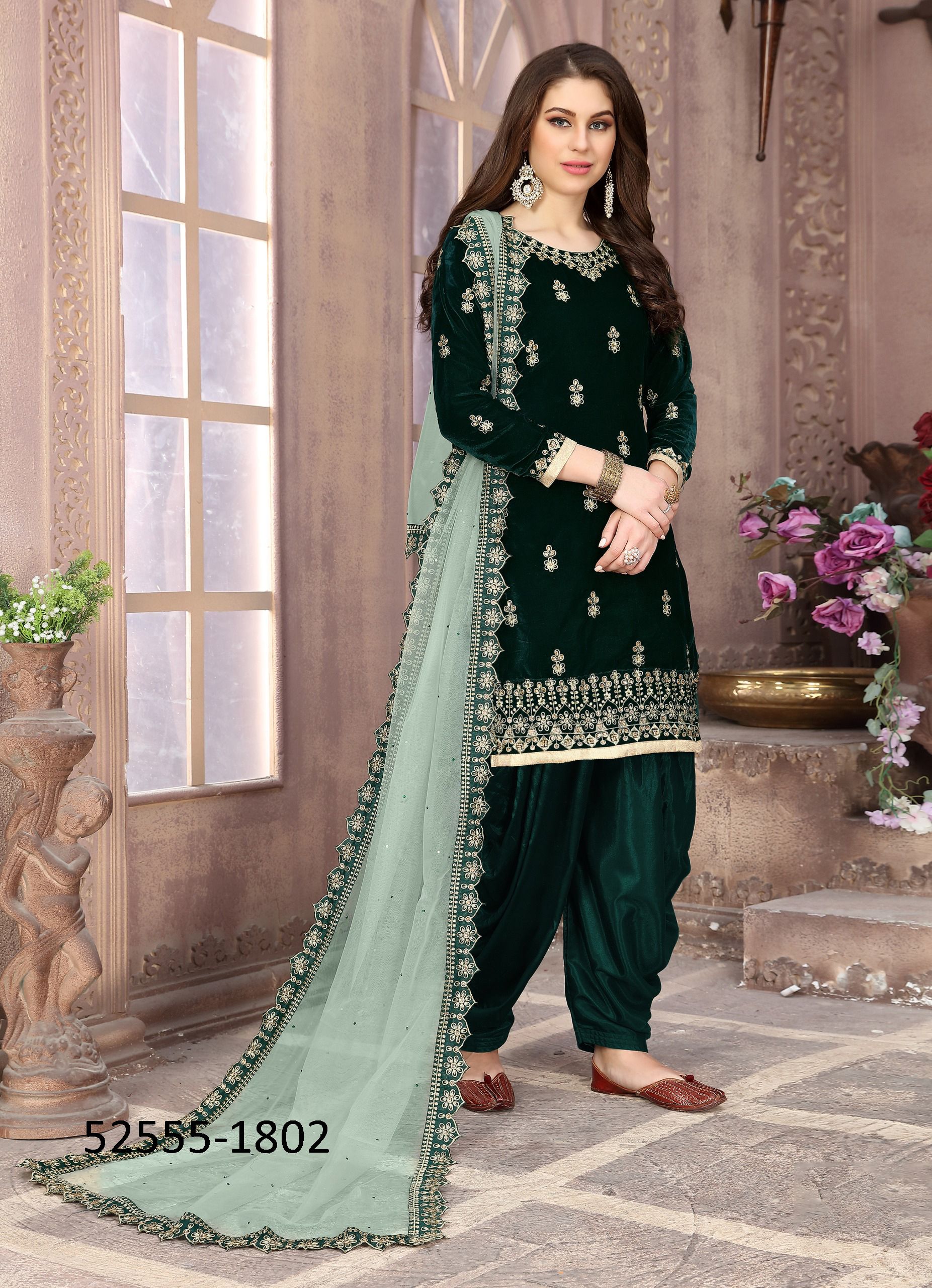 SERIES 1801-1804 - CATALOG # 52555 (SET OF 4 READYMADE SUITS)