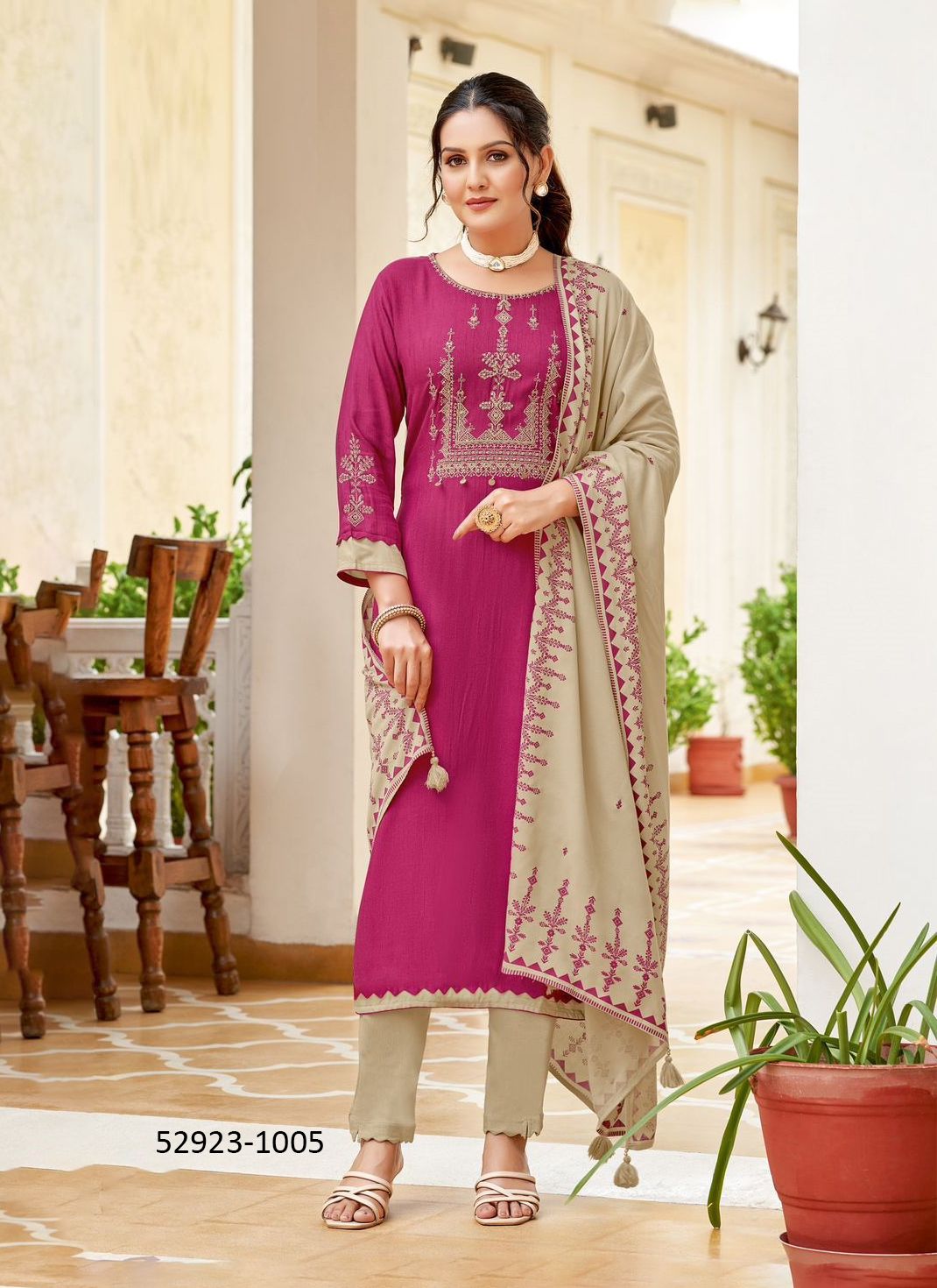 FESTIVA - CATALOG # 52923 (SET OF 6 READYMADE SUITS)