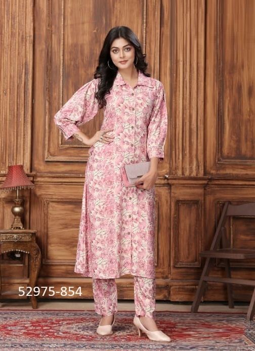 WOW 2 - CATALOG # 52975 (SET OF 5 TOPS WITH BOTTOM)