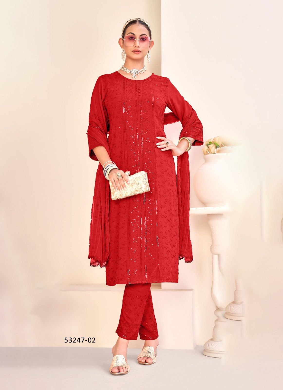 STAR LADY - CATALOG # 53247 (SET OF 4 SIZE-SETS [READYMADE SUITS])