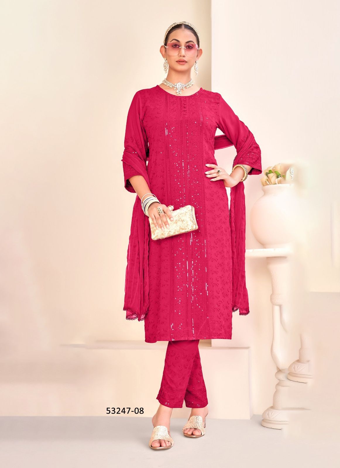 STAR LADY - CATALOG # 53247 (SET OF 4 SIZE-SETS [READYMADE SUITS])