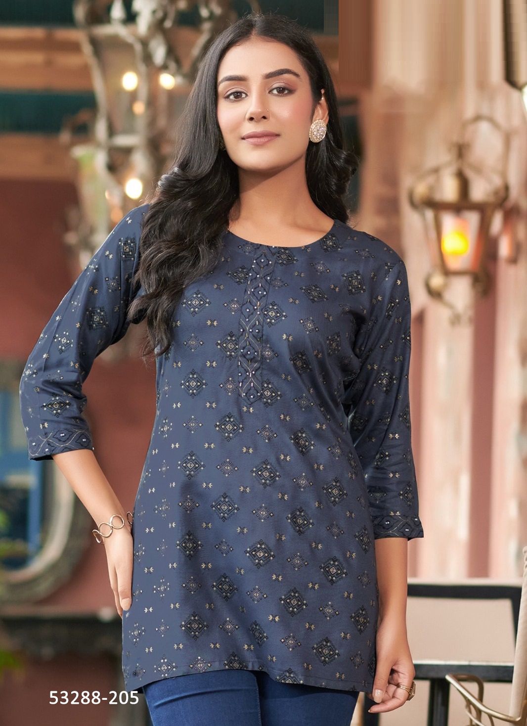 MINNI 2 - CATALOG # 53288 (SET OF 8 READYMADE KURTIS)