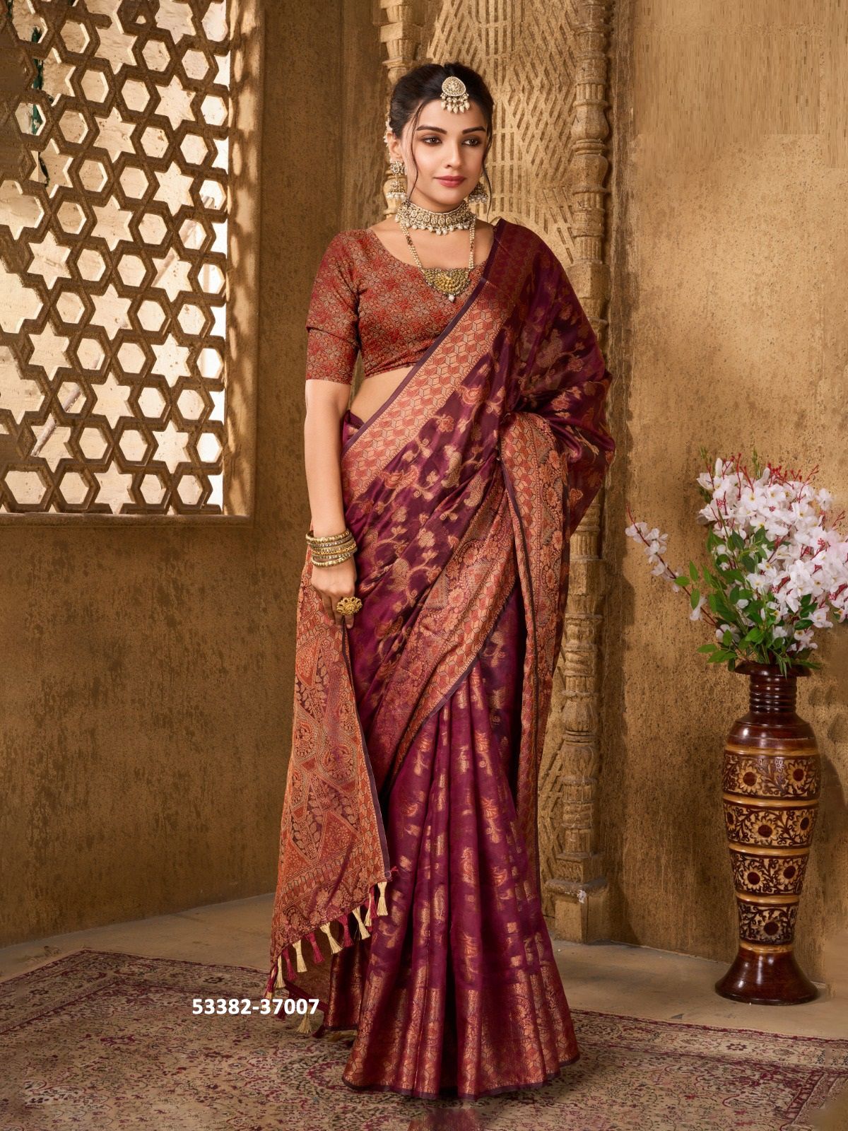 EVOGUE 2 - CATALOG # 53382 (SET OF 5 SAREES) EVOGUE 2 - CATALOG # 53382 (SET OF 5 SAREES)