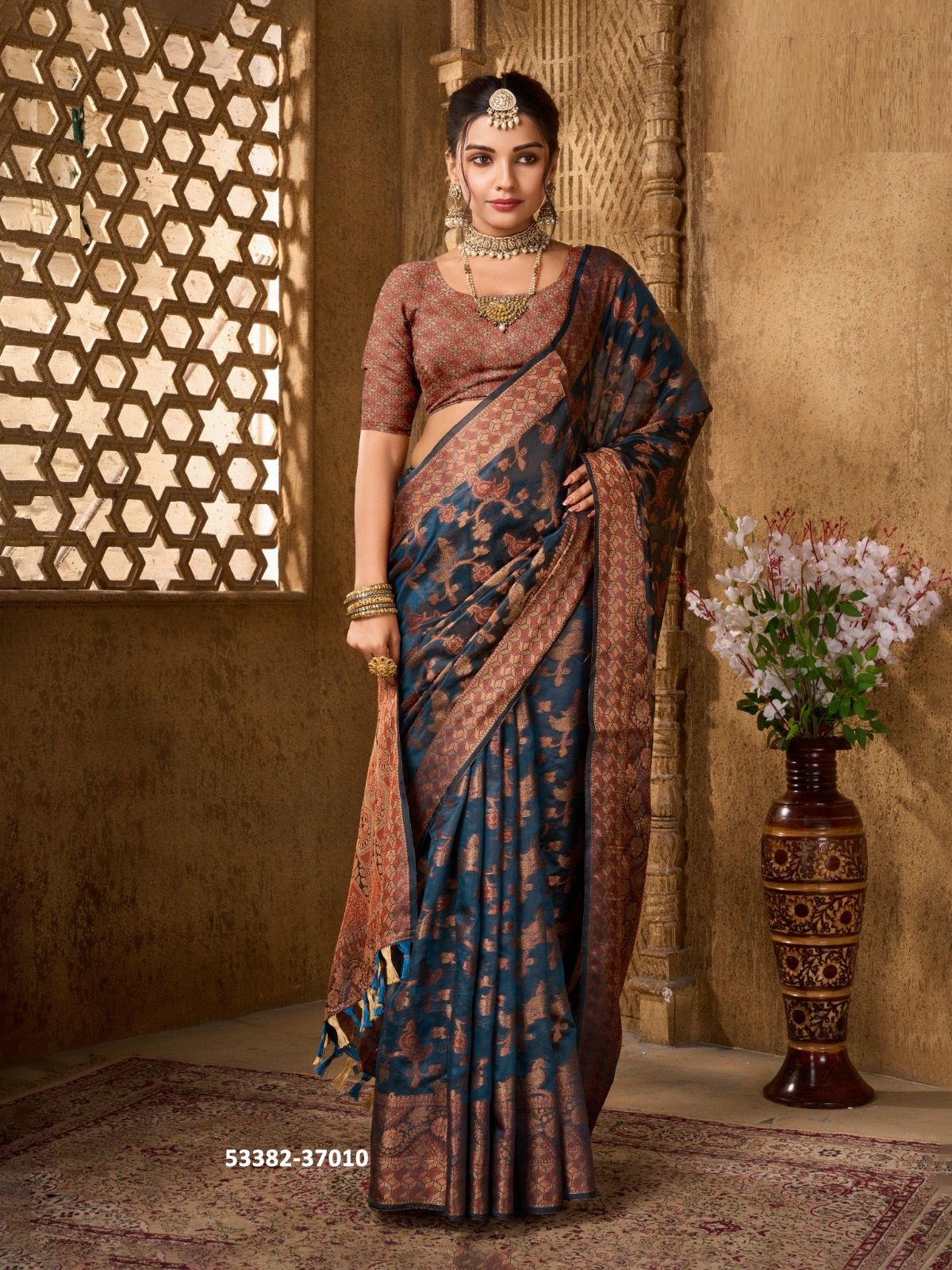 EVOGUE 2 - CATALOG # 53382 (SET OF 5 SAREES) EVOGUE 2 - CATALOG # 53382 (SET OF 5 SAREES)