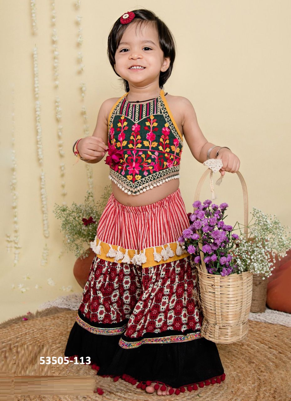 NAVRATRI KIDS KEDIA SET - CATALOG # 53505 (SET OF 17 READYMADE LEHENGAS)