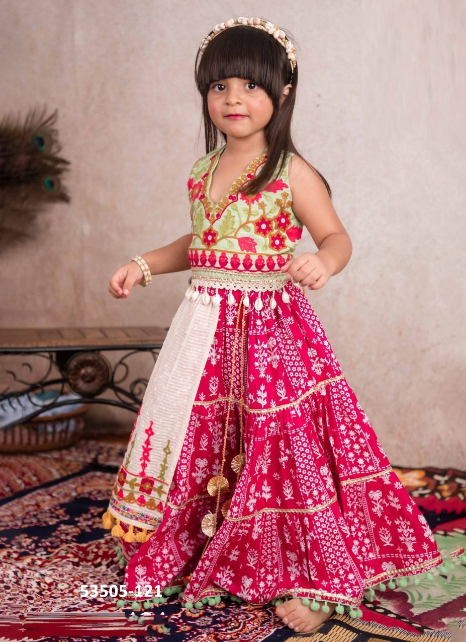 NAVRATRI KIDS KEDIA SET - CATALOG # 53505 (SET OF 17 READYMADE LEHENGAS)