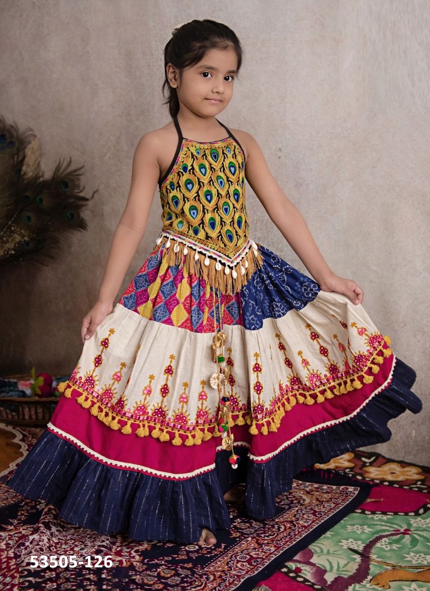 NAVRATRI KIDS KEDIA SET - CATALOG # 53505 (SET OF 17 READYMADE LEHENGAS)