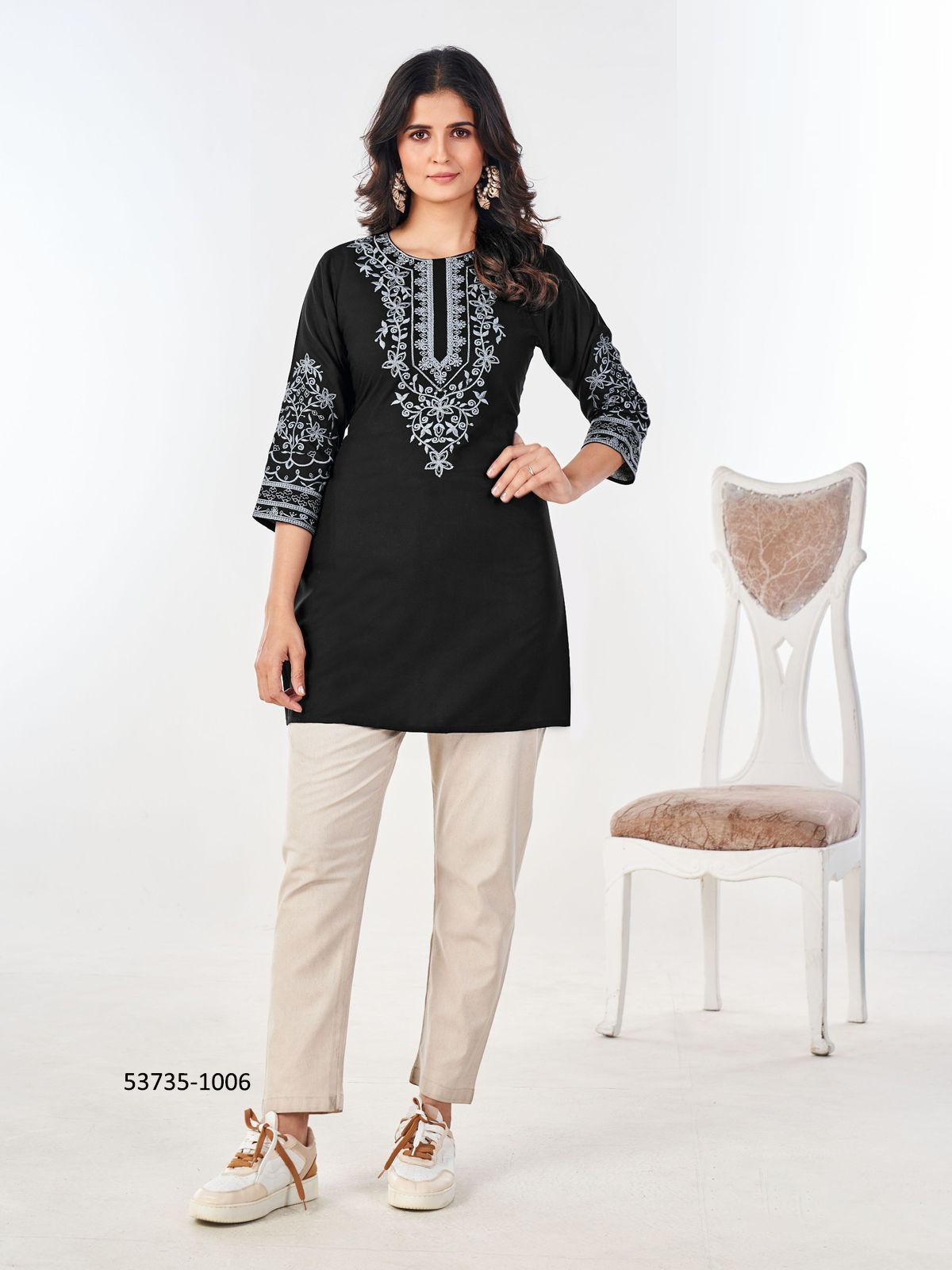 GOSSIP - CATALOG # 53735 (SET OF 6 READYMADE KURTIS)