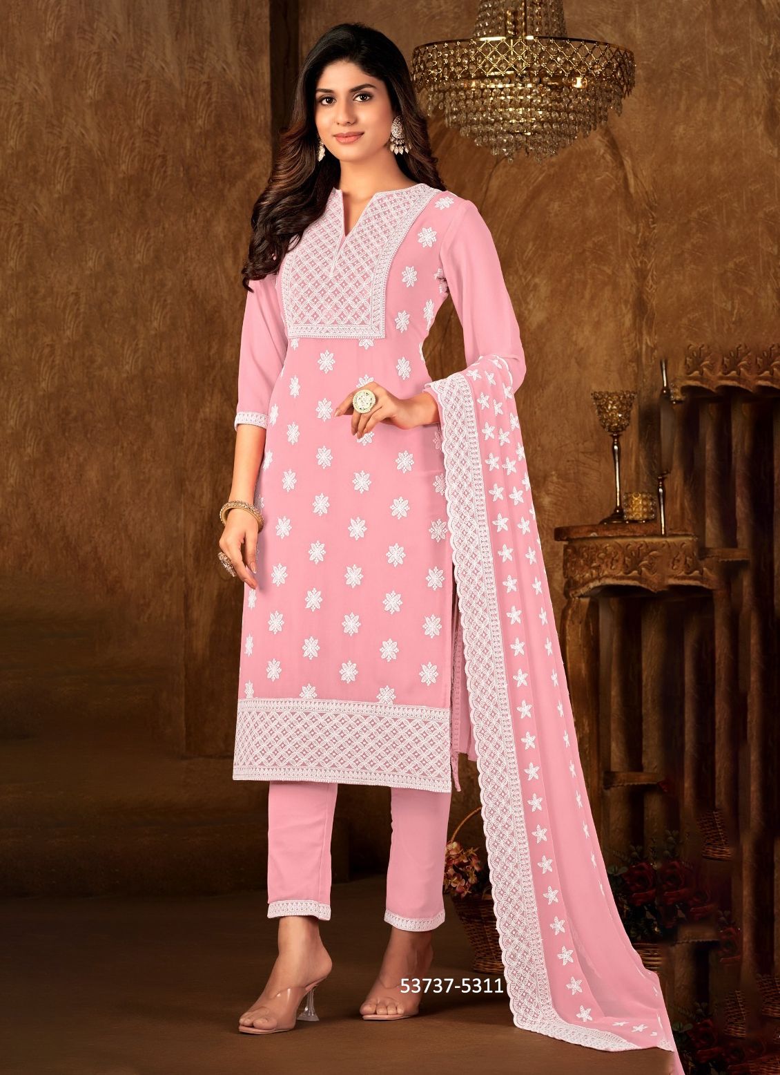 REAL STAR - CATALOG # 53737 (SET OF 4 SIZE-SETS [READYMADE SUITS])