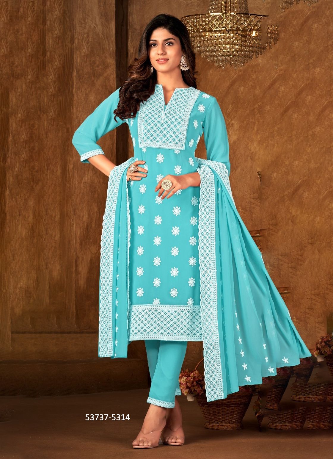 REAL STAR - CATALOG # 53737 (SET OF 4 SIZE-SETS [READYMADE SUITS])