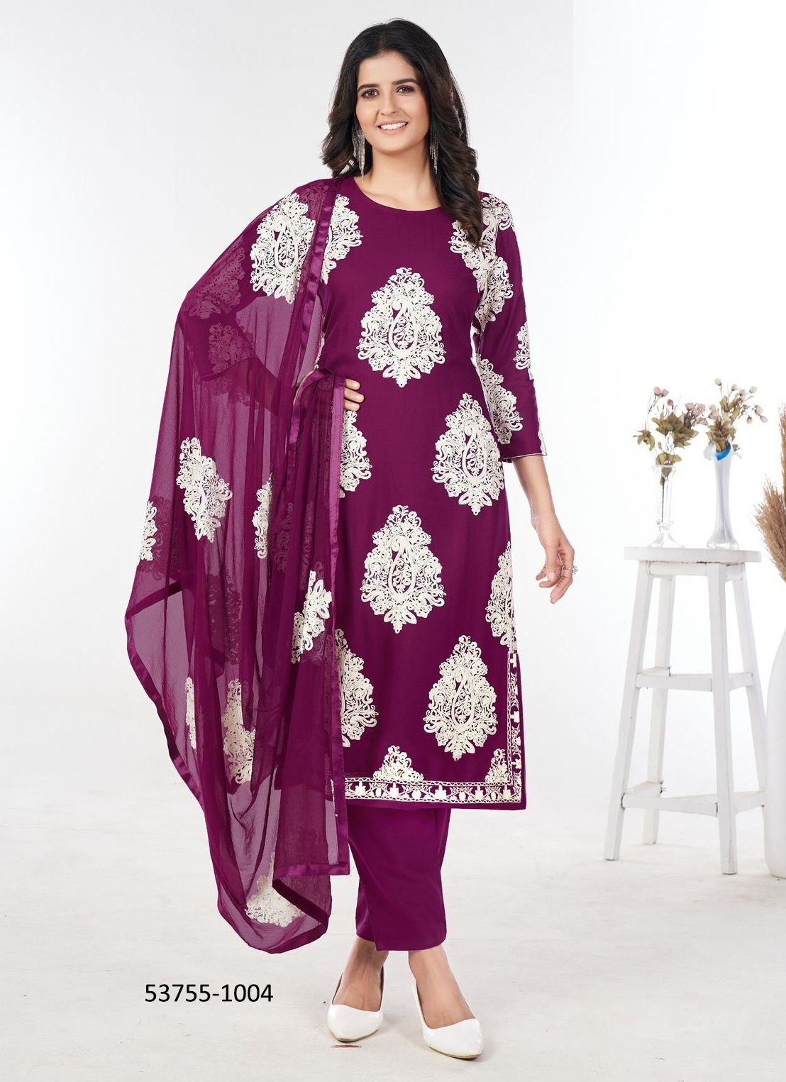 MADAM - CATALOG # 53755 (SET OF 4 READYMADE SUITS)