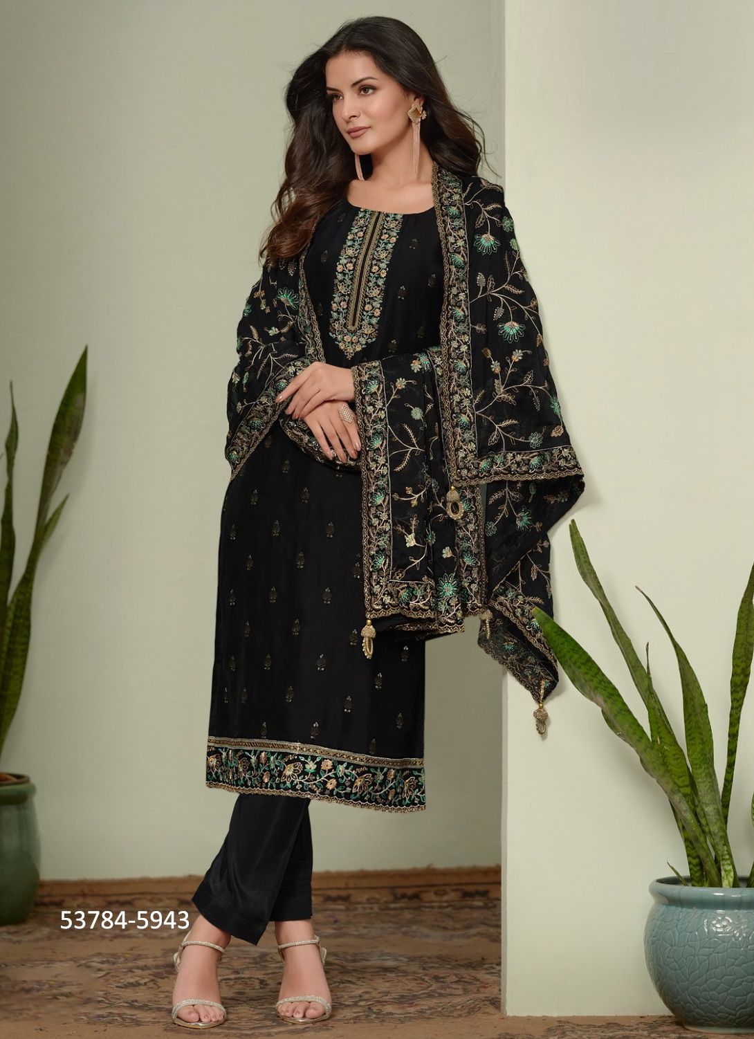 AMAZE - CATALOG # 53784 (SET OF 5 SEMI-STITCHED SUITS)