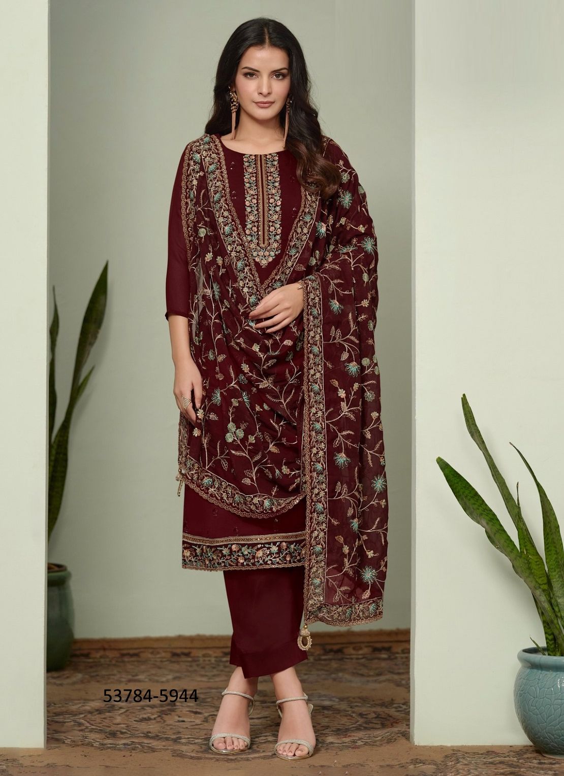 AMAZE - CATALOG # 53784 (SET OF 5 SEMI-STITCHED SUITS)