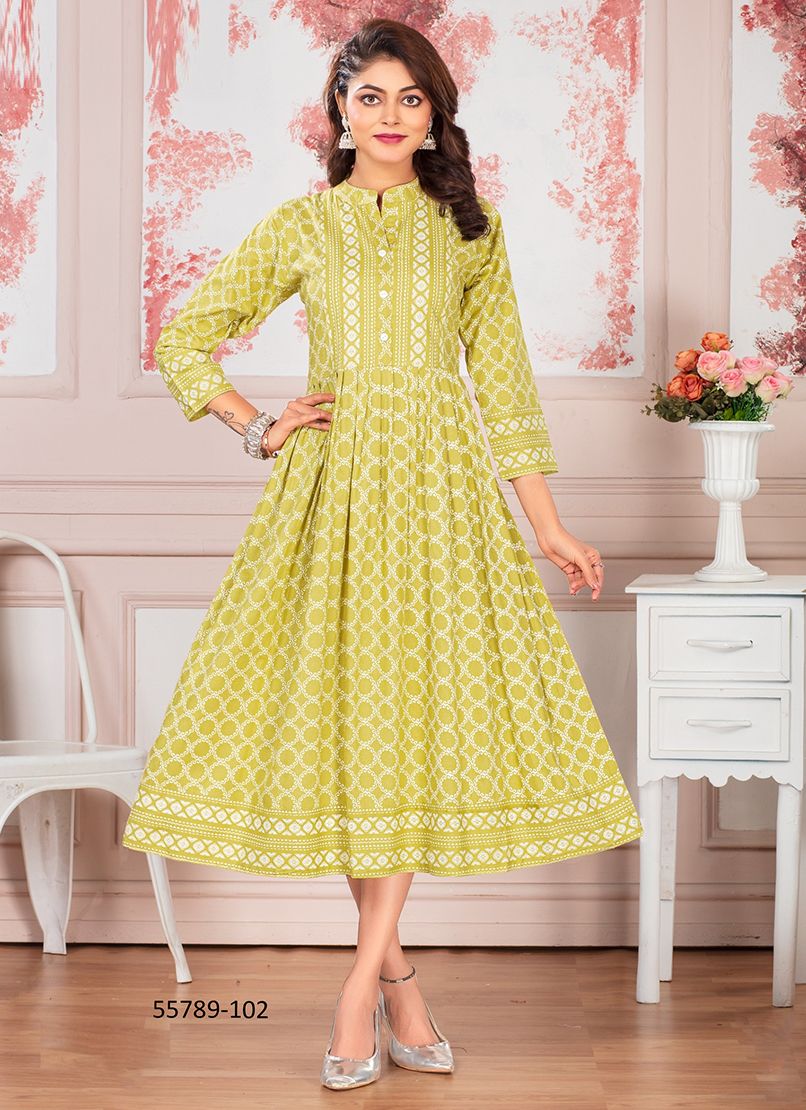PRISHA - CATALOG # 55789 (SET OF 6 READYMADE KURTIS)