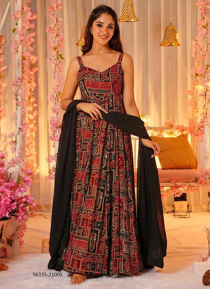 LUCAYA 21 - CATALOG # 56335 (SET OF 7 READYMADE GOWNS) LUCAYA 21 - CATALOG # 56335 (SET OF 7 READYMADE GOWNS)