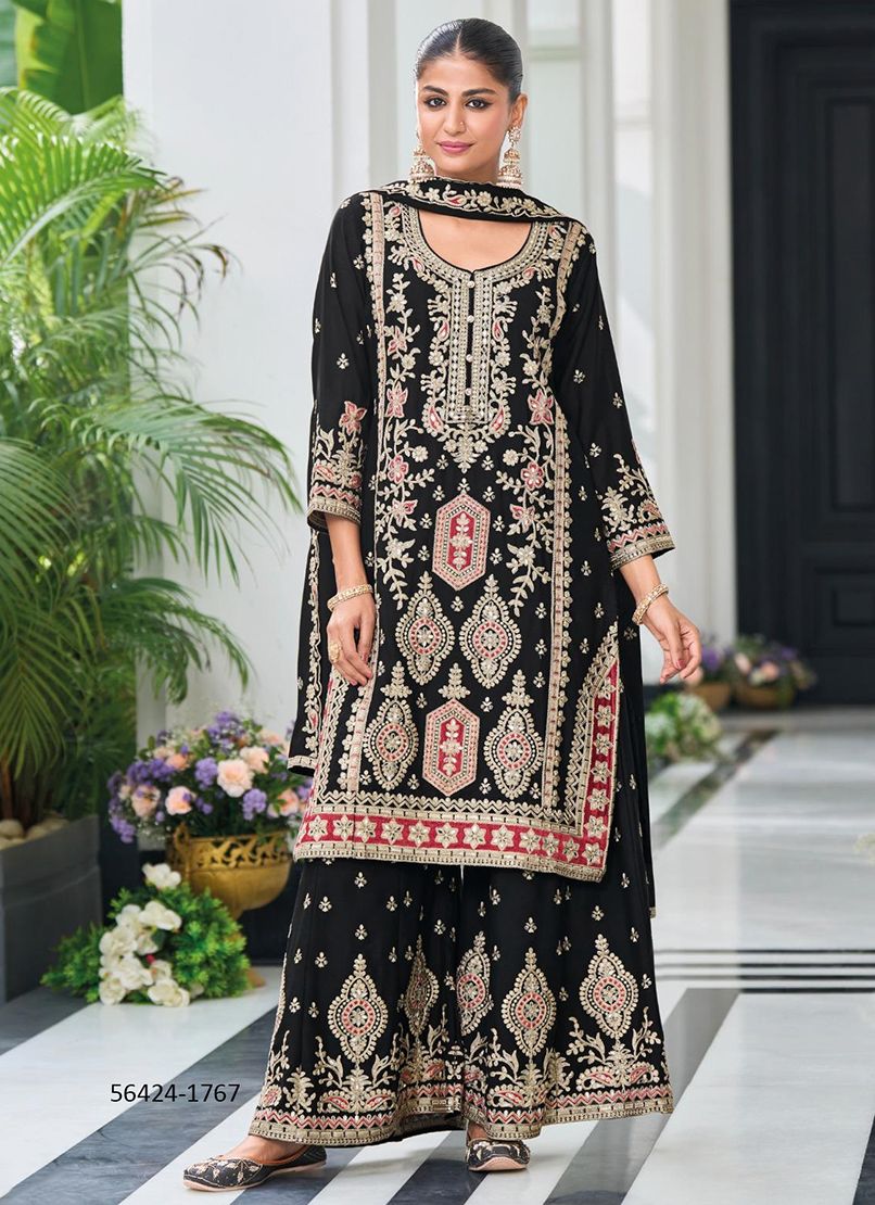 CHARVEE - CATALOG # 56424 (SET OF 2 READYMADE SUITS)