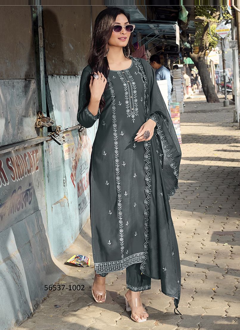 VICTORIA - CATALOG # 56537 (SET OF 6 READYMADE SUITS) VICTORIA - CATALOG # 56537 (SET OF 6 READYMADE SUITS)