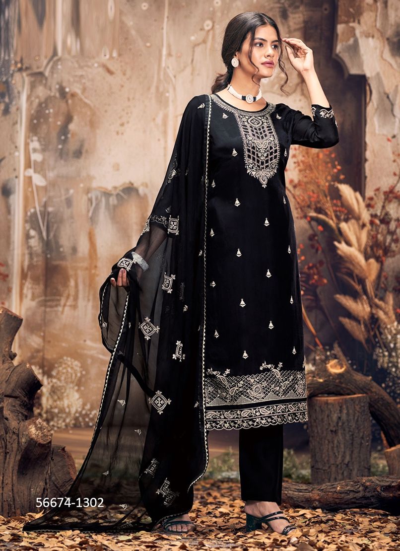 WHITE HOUSE - CATALOG # 56674 (SET OF 2 SEMI-STITCHED SUITS) WHITE HOUSE - CATALOG # 56674 (SET OF 2 SEMI-STITCHED SUITS)