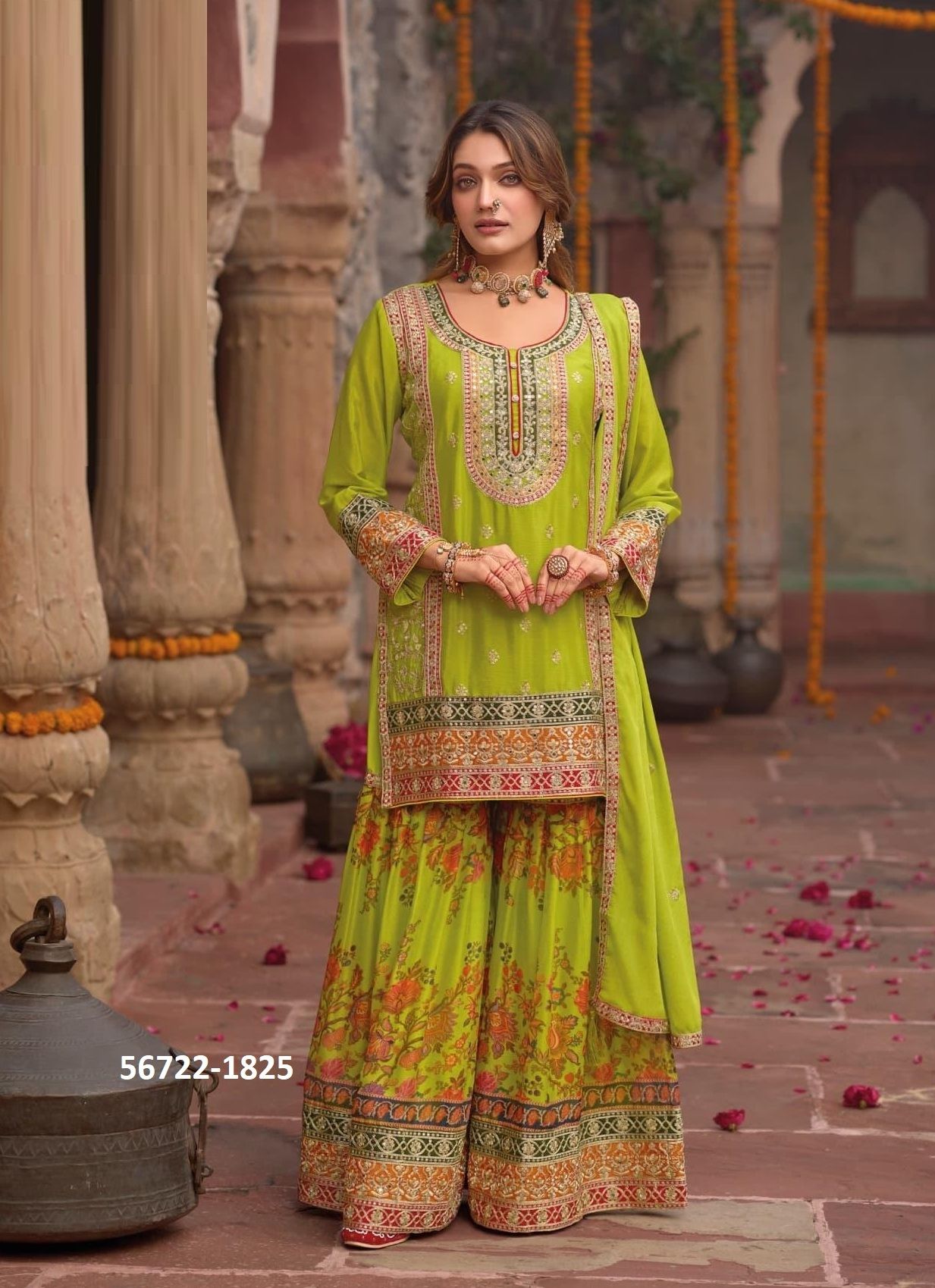 RANG 2 - CATALOG # 56722 (SET OF 4 READYMADE SUITS)
