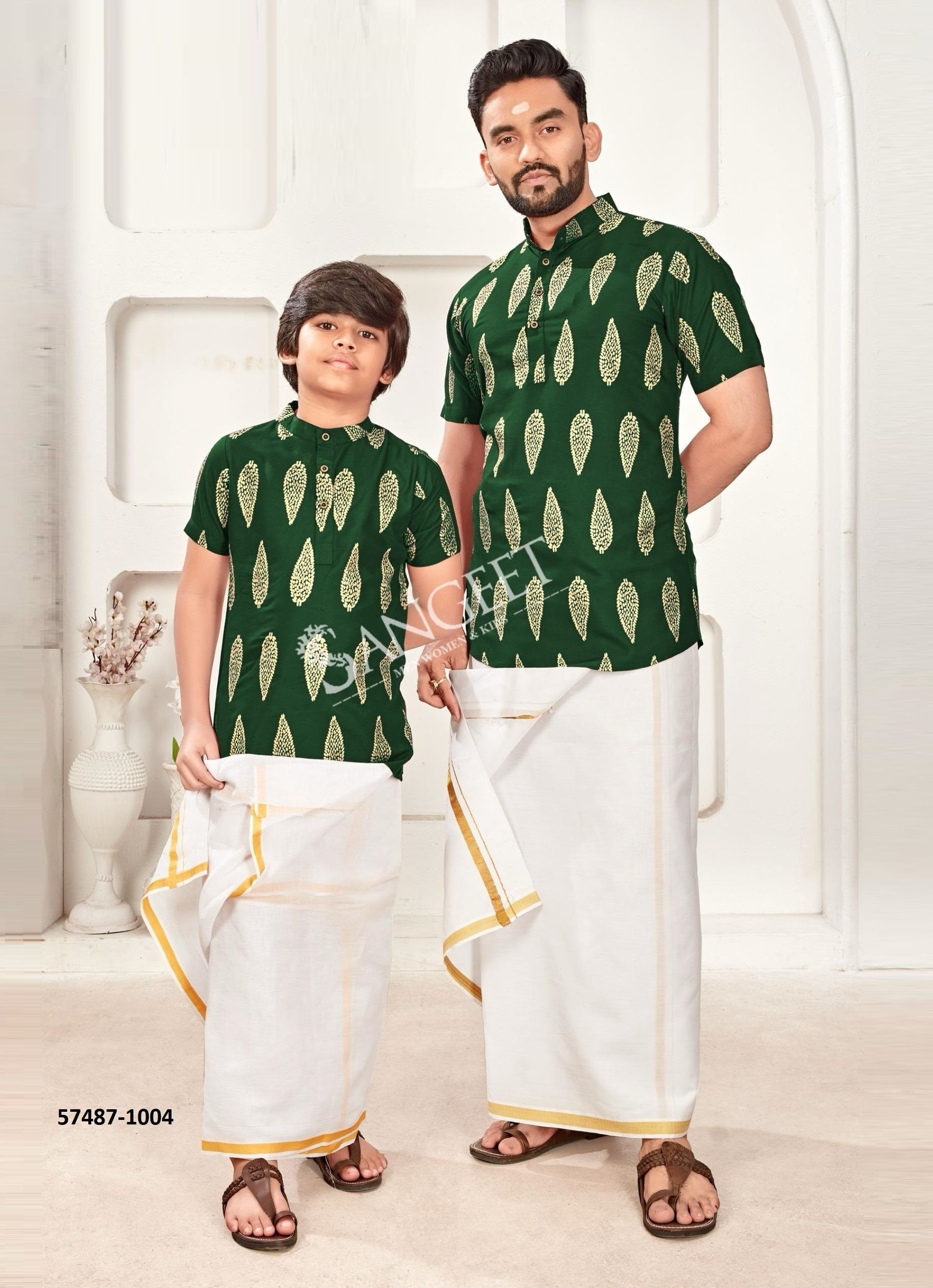 LUNGI STYLE 17 - Catalog # 57487 (Set of 6 Men's Ethnic Wear) by Brand STROLLAY ®
