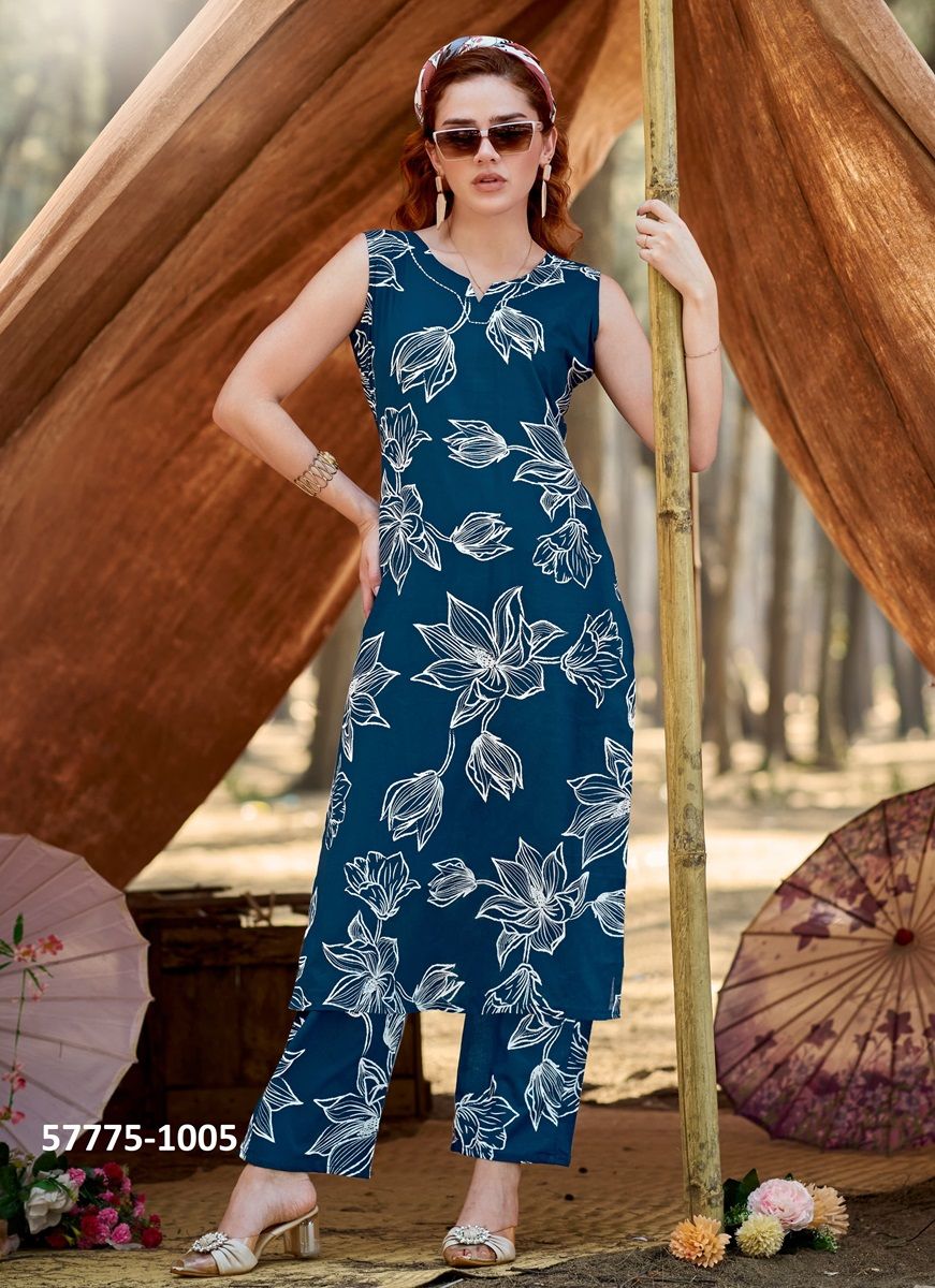 SUMMER THREADS 2 - Catalog # 57775 (Set of 6 Tops With Bottoms) by Brand OSSM