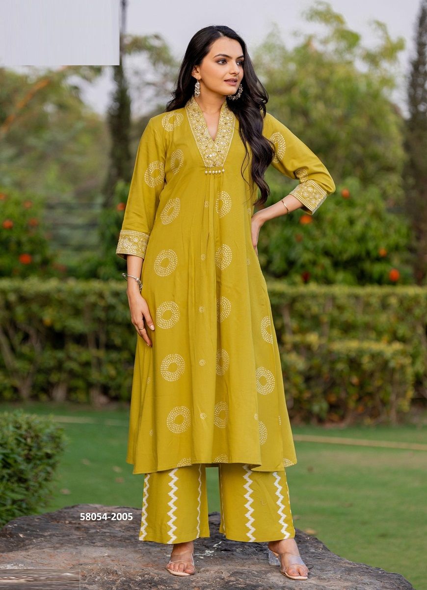 VITARA - Catalog # 58054 (Set of 5 Tops With Bottoms) by Brand MITTOO