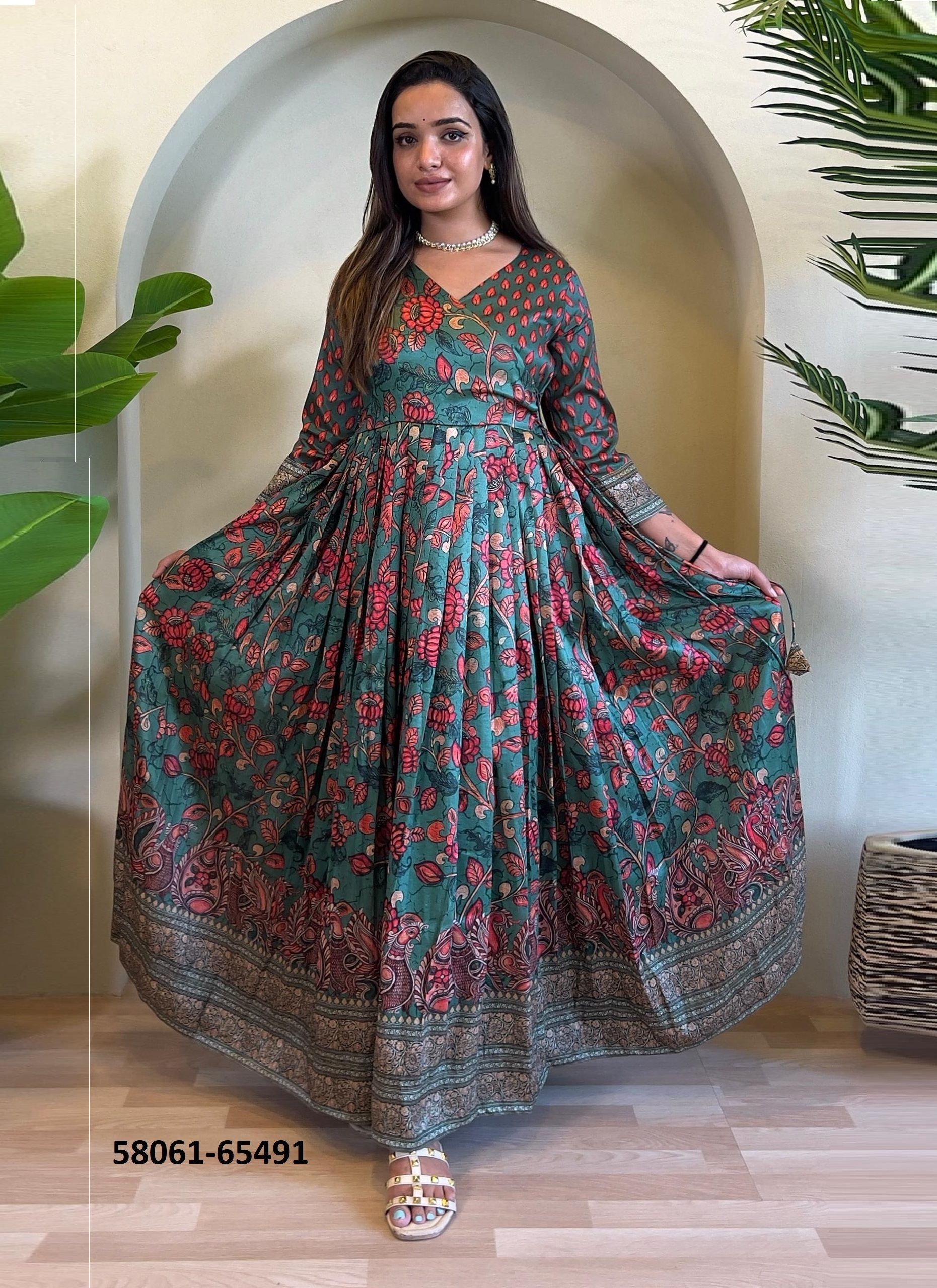 SILK FLORAL PRINTS - Catalog # 58061 (Set of 8 Readymade Gowns) by Brand STROLLAY ® SILK FLORAL PRINTS - Catalog # 58061 (Set of 8 Readymade Gowns) by Brand STROLLAY ®