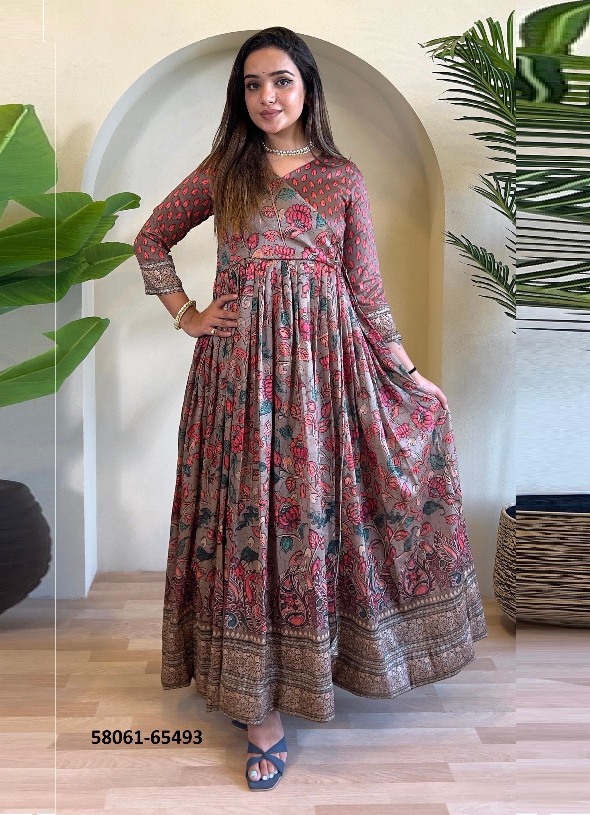 SILK FLORAL PRINTS - Catalog # 58061 (Set of 8 Readymade Gowns) by Brand STROLLAY ® SILK FLORAL PRINTS - Catalog # 58061 (Set of 8 Readymade Gowns) by Brand STROLLAY ®
