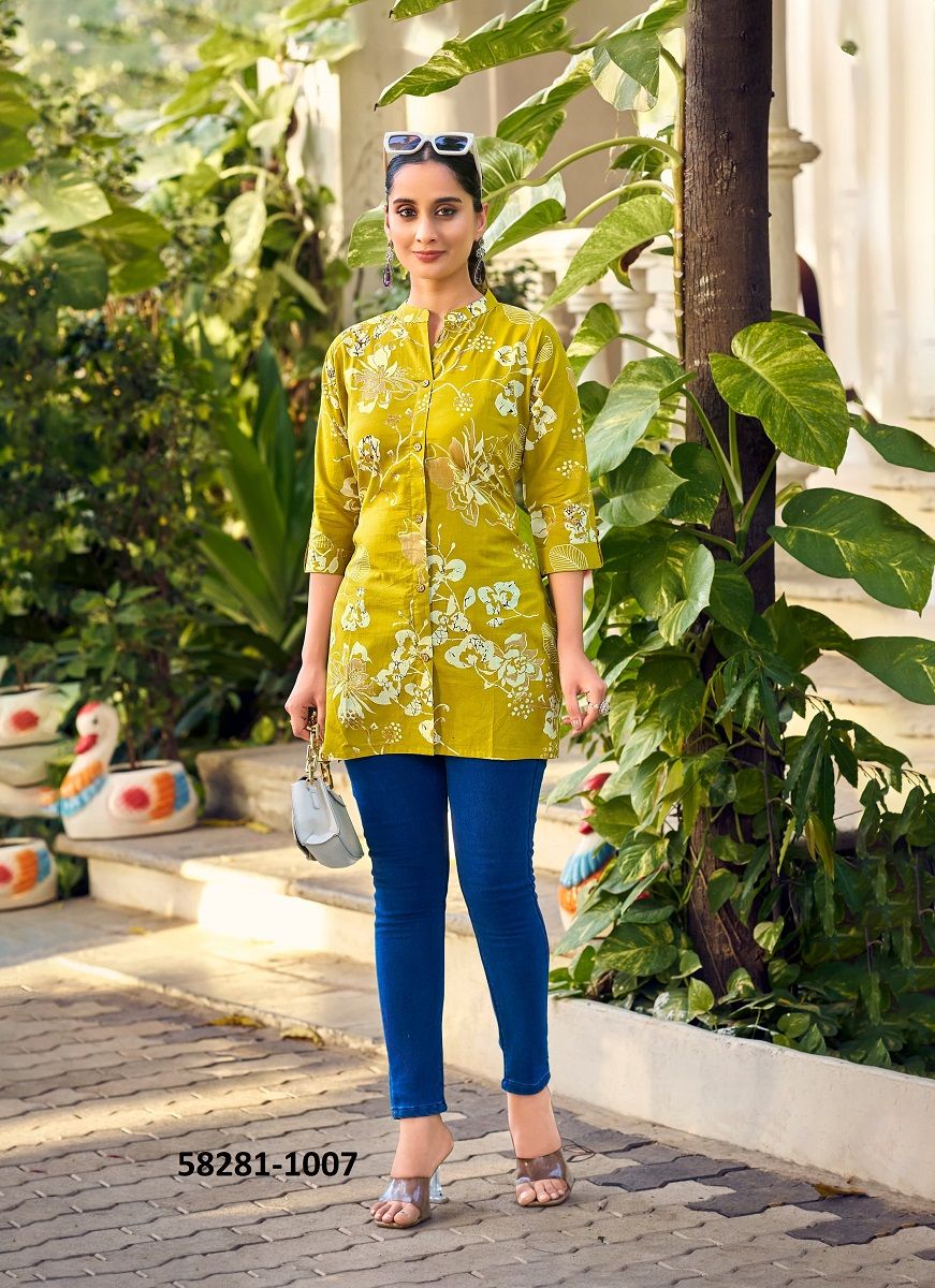 COTTON SHORTIES 8 - Catalog # 58281 (Set of 8 Readymade Women's Kurtis / Tops) by Brand TIPS & TOPS